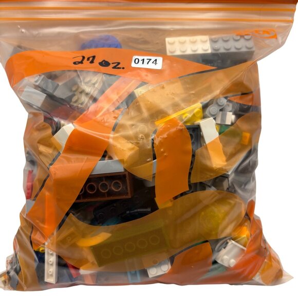 Mixed Lego Building Blocks 27 Oz Assorted Colors & Shapes Bulk Lot - Picture 1 of 4